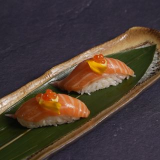 Nigiri Sake Salmó (2 Pzs.)