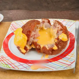 Porzione di Polpette cuore di cheddar (2 pezzi)