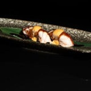 58 Nigiri black sake flambe