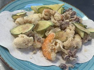 Frittura di calamari e gamberi
