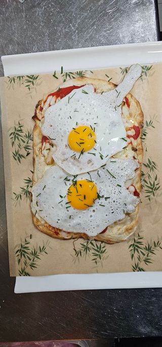 PINSA POLLO HUEVO