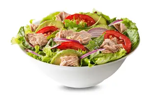 salată cu ton