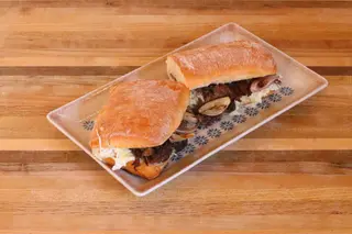 Oxtail sendvič