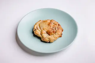 Печенье с шоколадом и фундуком