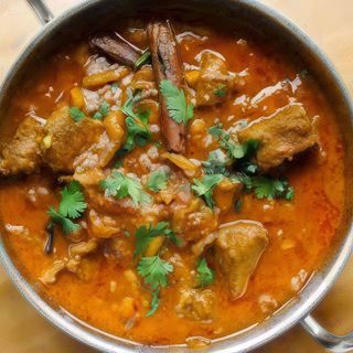 Cordero Bhuna con Hueso