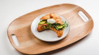 Kroasan sa lososom 130 gr