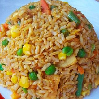 ბრინჯი ბოსტნეულით