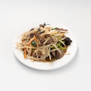 Chop Suey de Carne Vaca