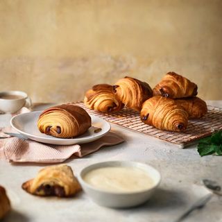 Croissant Pain Au Chocolat