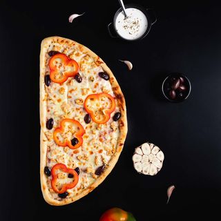Pizza Chicken Garlic half+1 sos dulce inclus
