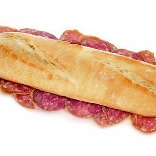 Bocadillo salchichón ibérico