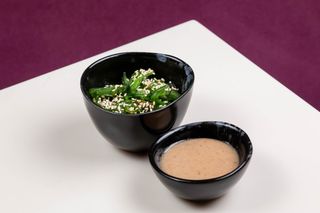 Салат Хіяші (80/30г)