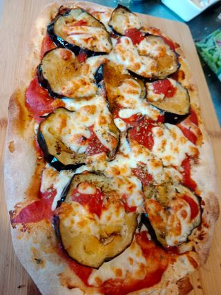 Pinsa Parmigiana (Roja)