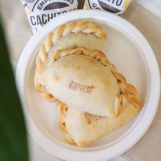 Combo 3 Empanadas + 1 bebida