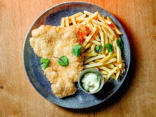 Шніцель з курки по-віденськи (150/150/50g)