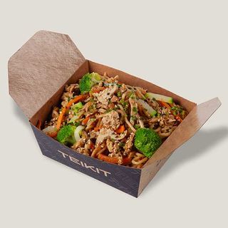 CHICKEN YAKISOBA