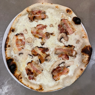 Pizza Carbonara - Potente e italiana