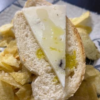 Pincho de Queso de Trufado con aove