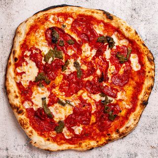 Pizza Salami Picante