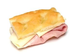 Schiacciatina con cotto e fontina