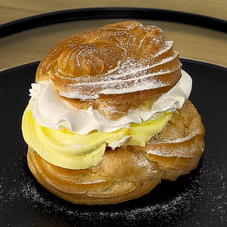 Choux a la creme  110 g
