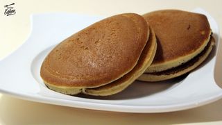 82.Dorayaki de chocolate (1 ud.)