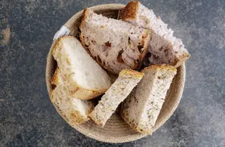 Ración de Pan de Hogaza Casero