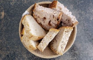 Ración de Pan de Hogaza Casero