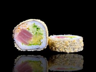 FUTOMAKI MAGURO PANKO 6 szt.