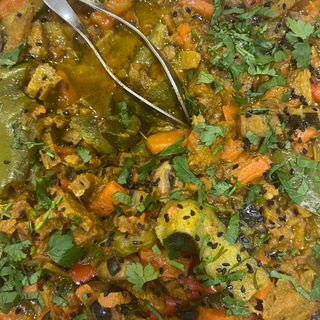 Seitan com legumes assado 