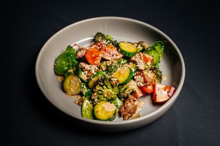 Брокколи с телятиной в азиатском соусе