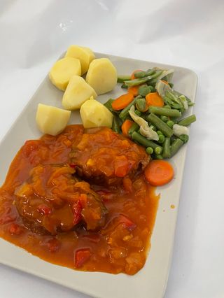 Atún Encebollado