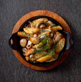 Ojakhuri with mushrooms 