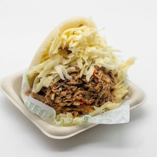 Arepa de Ternera & Queso