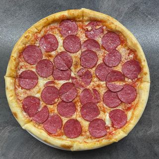 Піца Саламе (450г)