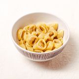 Tortellini con panna veg 