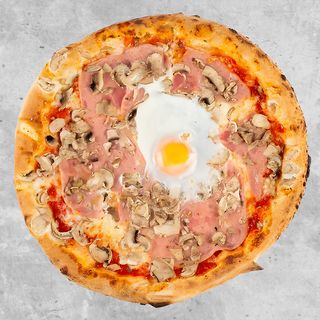 Trieste Classic pizza