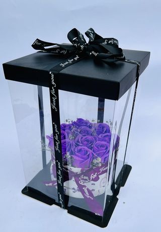 Aranjament flori sapun cutie acril