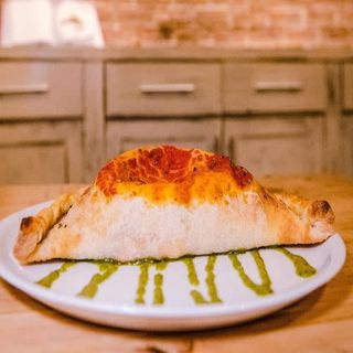 Pizza Calzone Di Maiale