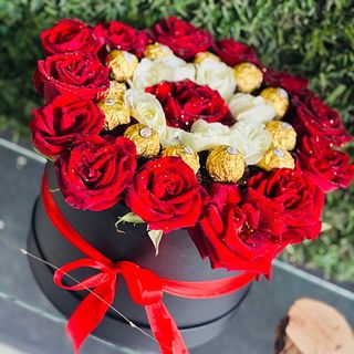 Box rouge avec Ferrero 