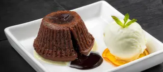 Lava Cake cu înghețată