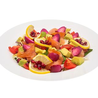 Salata cu somon afumat 300g
