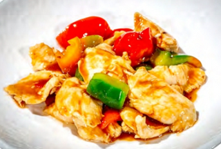 Pollo con verdure miste