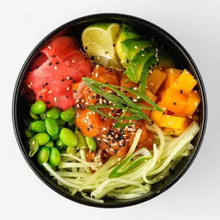 Poke bowl losos