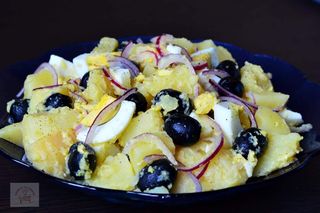 Salata orientala - 4 portii (1 kg)