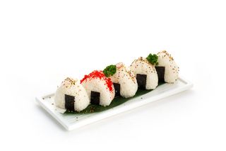 112Onigiri tobiko
