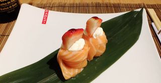 Gunkan jo strawberry- 2 pezzi 