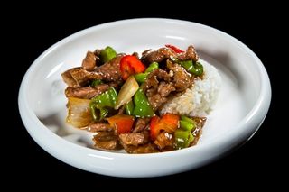 259. Ciotola di riso con manzo (piccante)