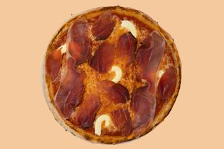 Pizza mascarpone e speck