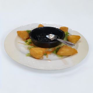 Camembert Frito Con Arándanos